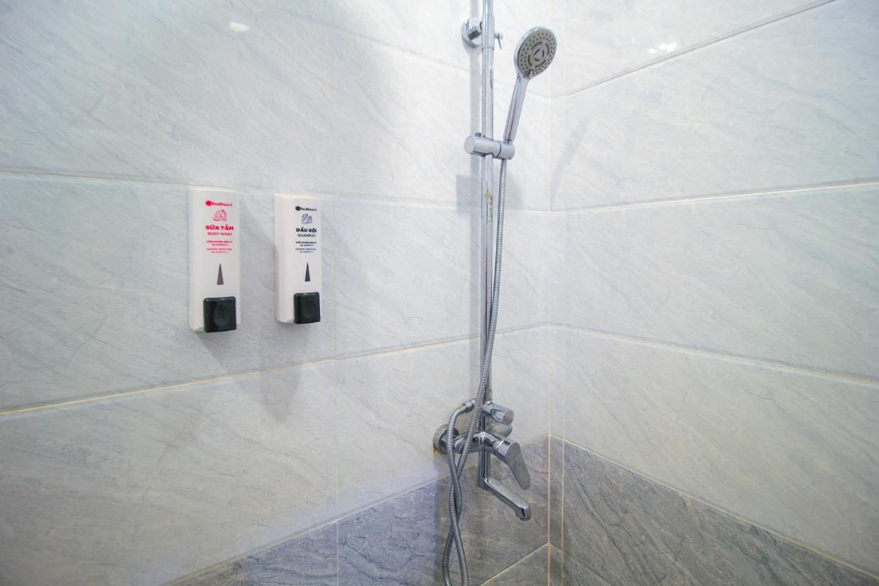 Reddoorz Plus @ Dong Den Street Ξενοδοχείο Πόλη Χο Τσι Μινχ Εξωτερικό φωτογραφία